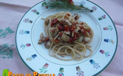 Spaghetti di kamut con sgombro e pomodori secchi